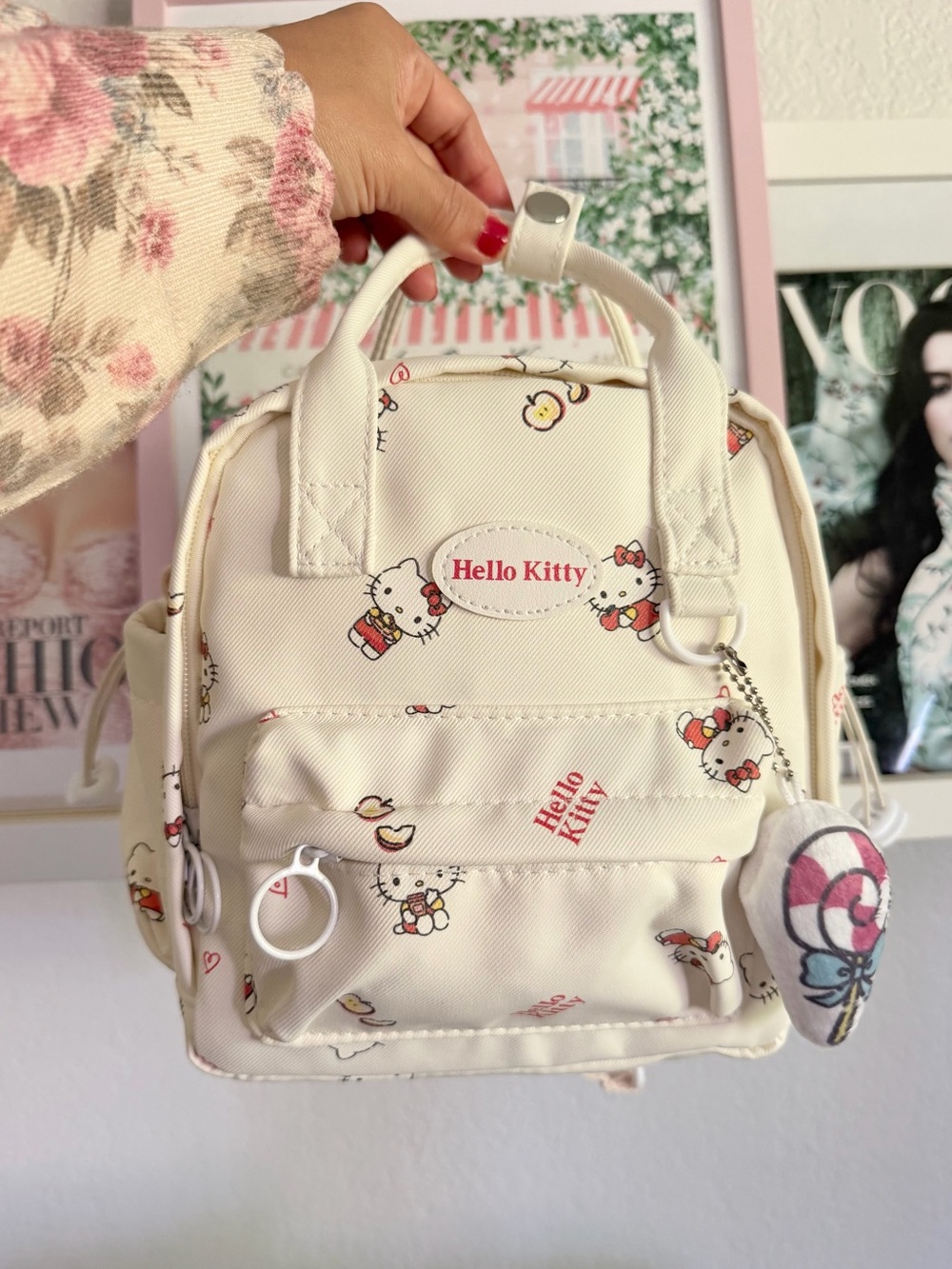 Mini Hello Kitty Cream Back Pack